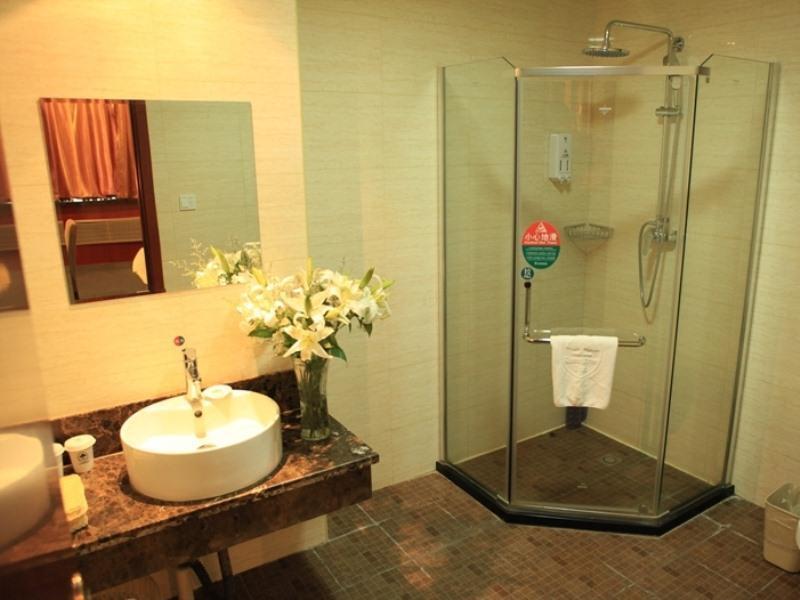 Ланьчжоу: GreenTree Inn Lanzhou Yantan High-tech Zone Nanhe Road Business Hotel