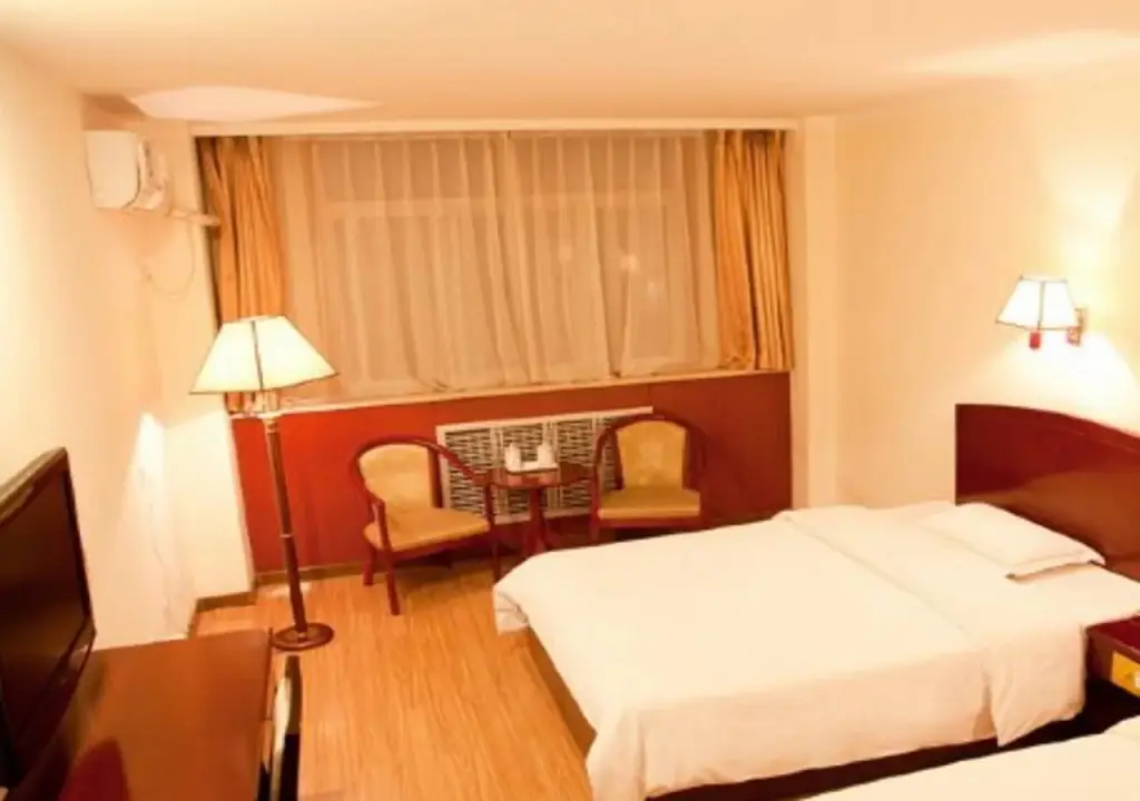 Шицзячжуан: Greentree Alliance Hebei Shijiazhuang New Railway Station West Huaian Road Hotel