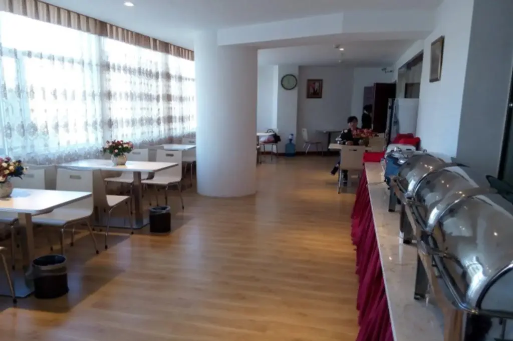 Голмуд: GreenTree Inn Geermu Walking Street Business Hotel