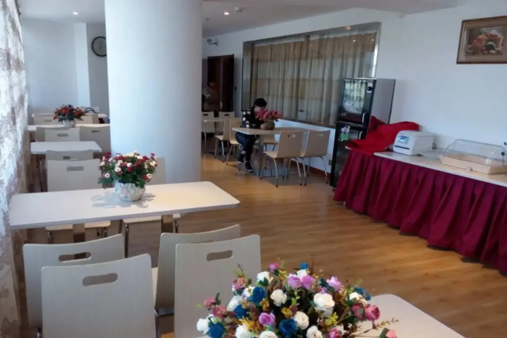 Голмуд: GreenTree Inn Geermu Walking Street Business Hotel