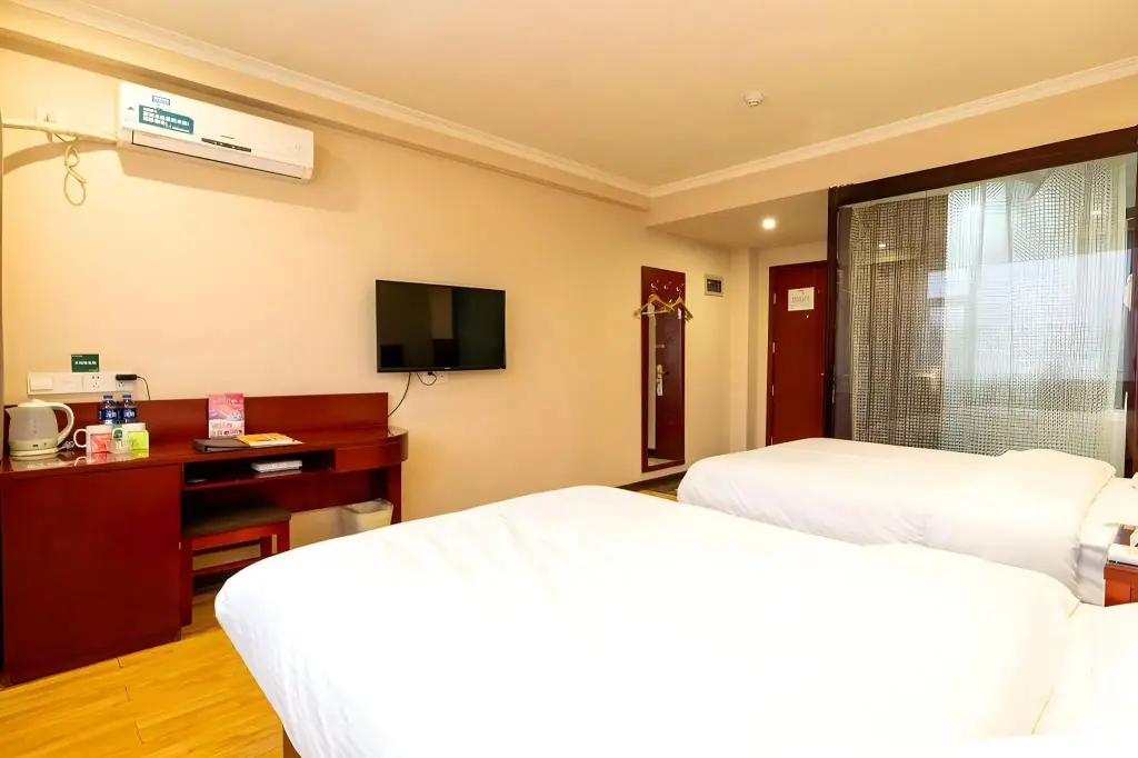 Байинь: GreenTree Inn BaiYin East Bus Station LanBao Road Express Hotel
