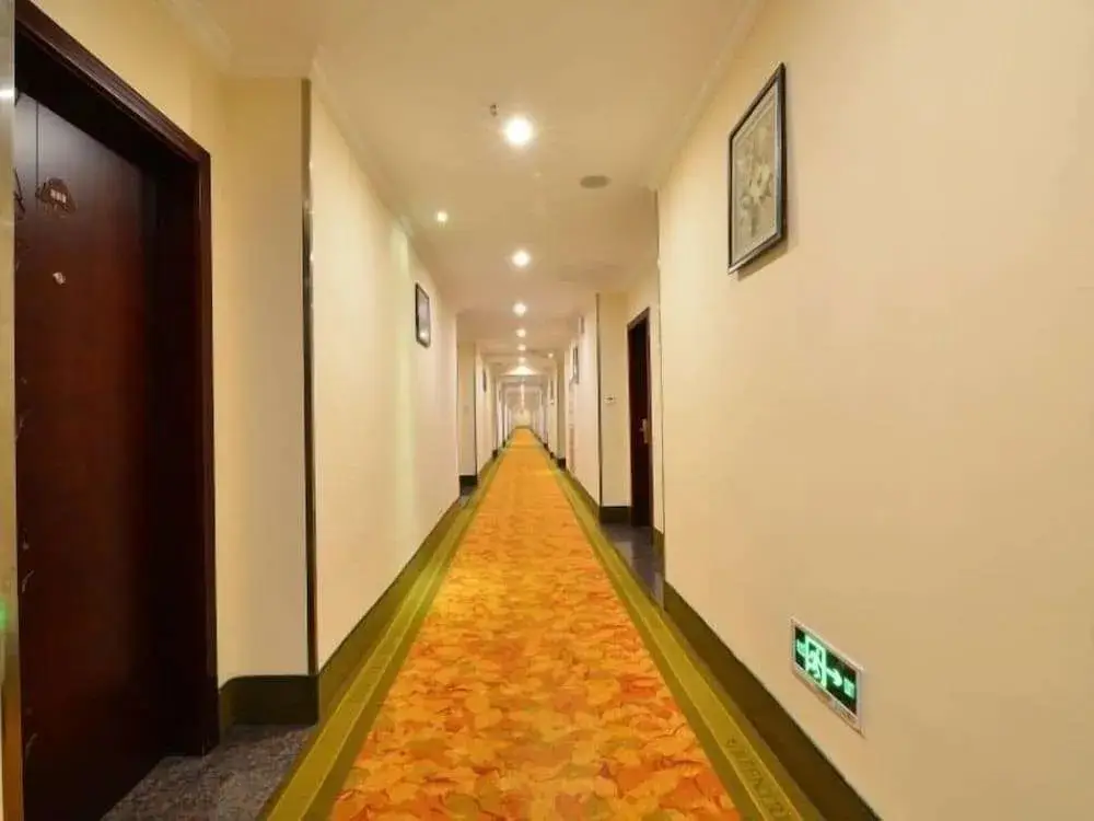 Уси: GreenTree Inn WuXi DongTing Leather City Express Hotel