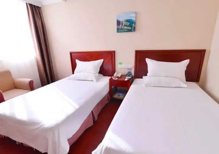 Фучжоу: GreenTree Inn Fuzhou Sanfang Qixiang Express Hotel
