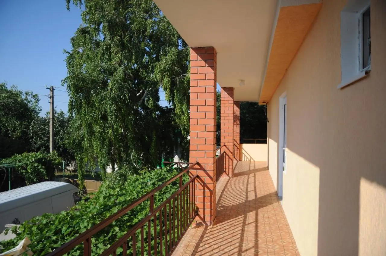 Витязево: Guesthouse Novosolov