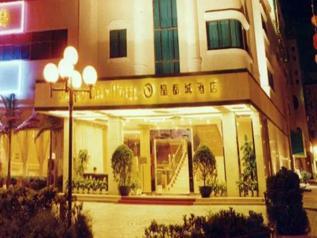 Шэньчжэнь: GreenTree Alliance Guangdong Shenzhen Pinghu Avenue Jingdu Town Hotel