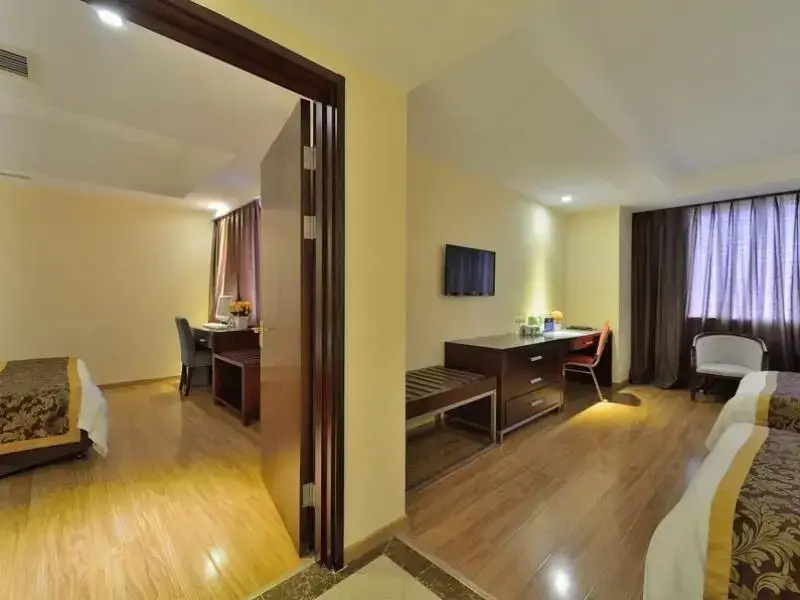 Пекин: Greentree Alliance Beijing West Railway Station North Square Hotel