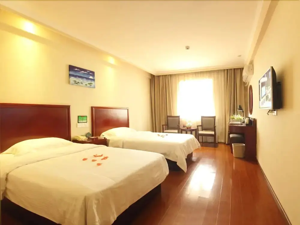 Хайкоу: GreenTree Inn Haikou Longhua District Guomao Hotel