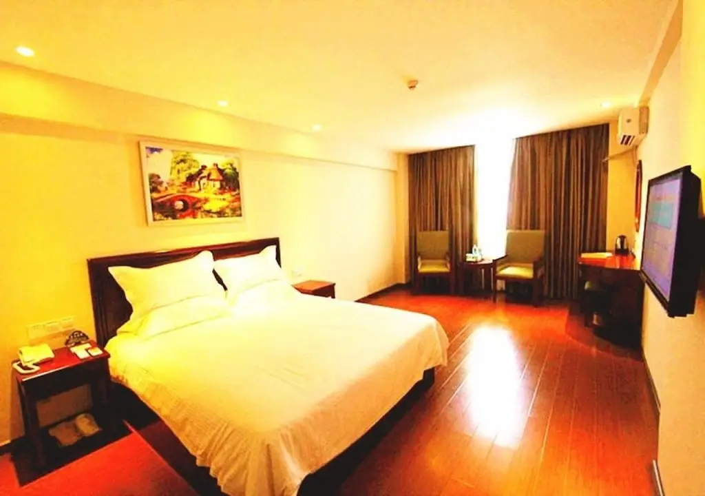 Хайкоу: GreenTree Inn Hainan Haikou Haifu Road Provincial Government Express Hotel