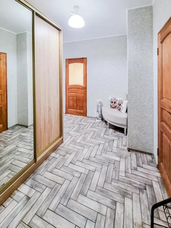 Калининград: LovelyHome 39 (ЛавлиХоум 39) на улице Станиславского