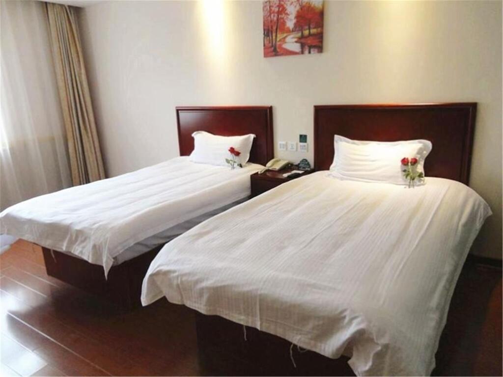 Пекин: GreenTree Inn Beijing Daxing Caiyu Fuyuan Road Express Hotel