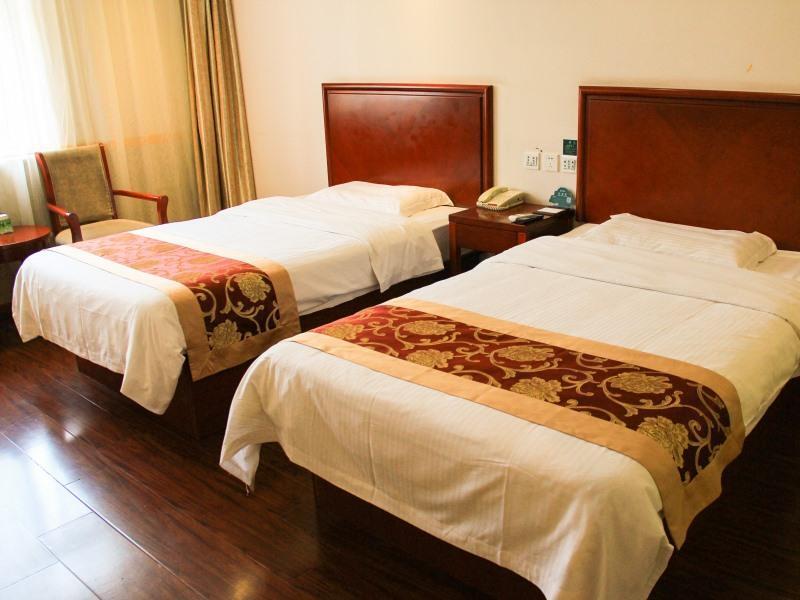 Пекин: GreenTree Inn Beijing Daxing Caiyu Fuyuan Road Express Hotel