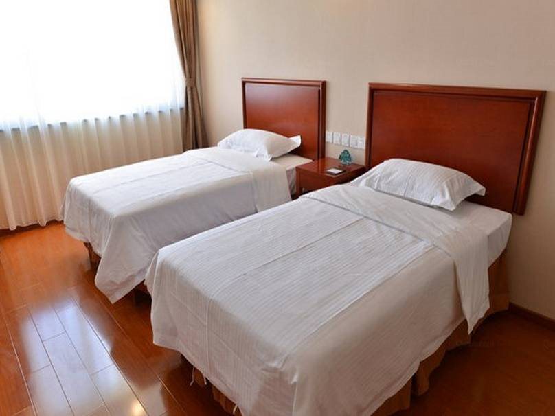 Пекин: GreenTree Inn Beijing Changping District Huilongguan Pingxifu Metro Station Express Hotel