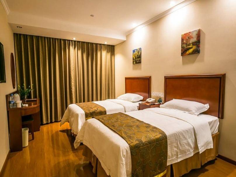 Пекин: GreenTree Inn Beijing Changping District Huilongguan Pingxifu Metro Station Express Hotel