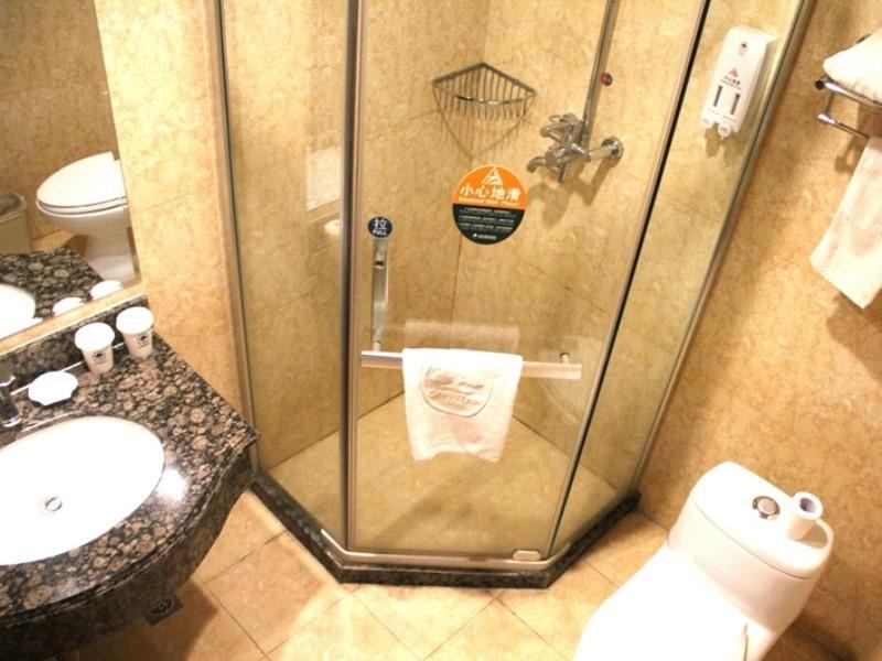 Пекин: GreenTree Inn Beijing Beiqijia Litang Road Express