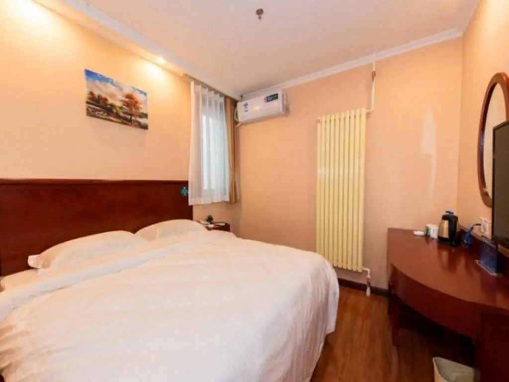 Пекин: Greentree Inn Beijing Yanqing Railway Station