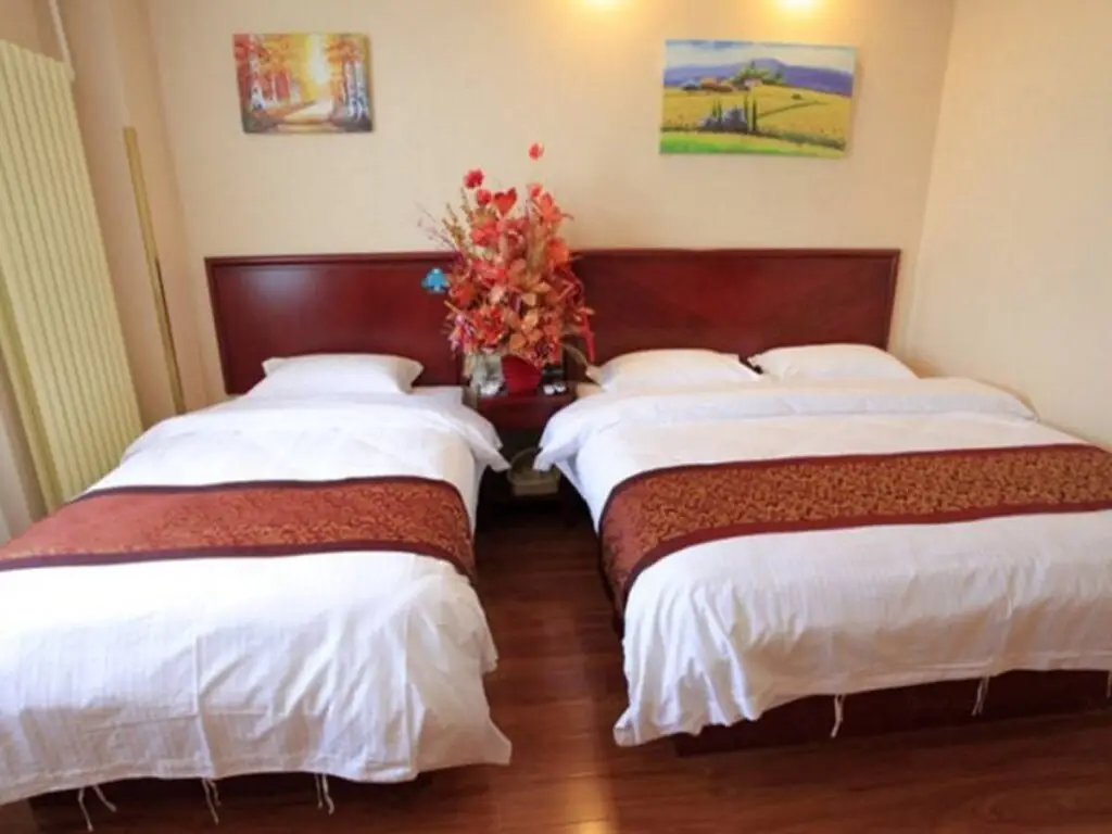 Пекин: Greentree Inn Beijing Yanqing Railway Station