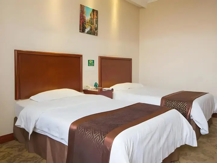 Хэфэй: GreenTree Inn Anhui Hefei South High-speed Rail Station Fanhua Avenue Haiheng Express Hotel