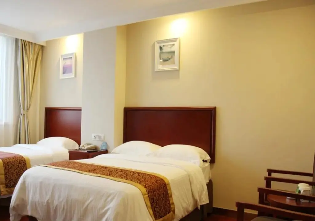 Хэфэй: GreenTree Inn Anhui Hefei East Erhuan Road Chenhui Building Express Hotel