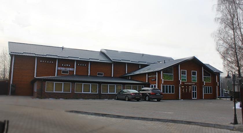 Калининград: Гостинично-банный комплекс Три пескаря