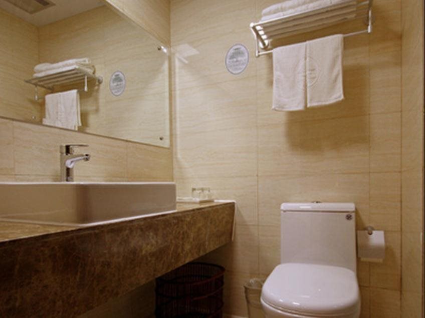 Нинбо: Green Tree Inn Ningbo Train East Station Business Hotel