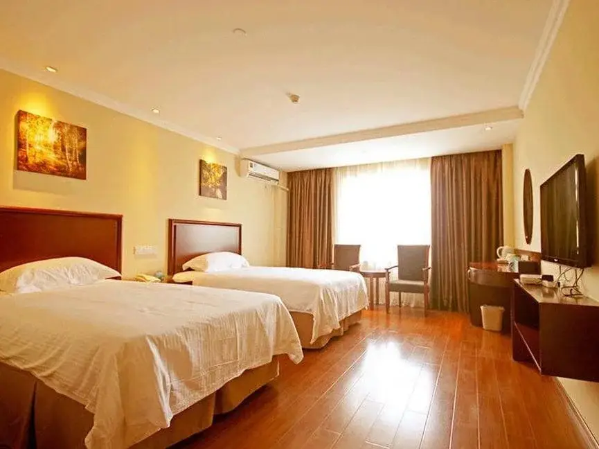 Нинбо: Green Tree Inn Ningbo Train East Station Business Hotel
