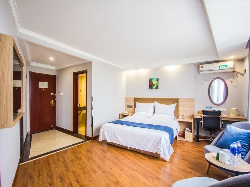 Цзясинь: GreenTree Inn Jiaxing Tongxiang Tudian Express Hotel