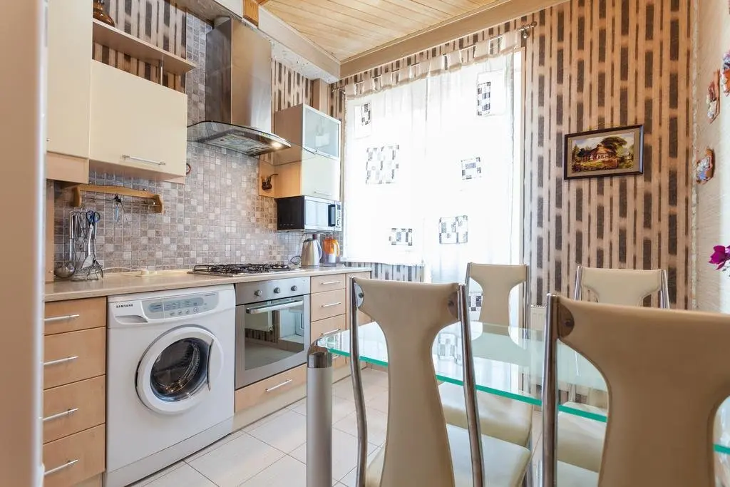Калининград: Apartament at Serpuhovskaya 35A