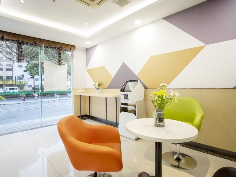 Ханчжоу: GreenTree Group Vatica Hangzhoudong Railway Statio