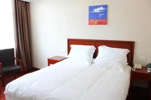 Нинбо: GreenTree Inn Zhejiang Ningbo East Tianyi Plaza Baizhuang Road Express Hotel