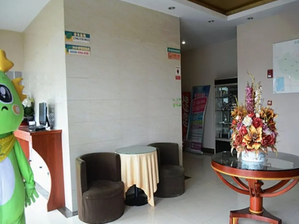 Нинбо: Greentree Inn Zhejiang Ningbo East Bus Station Express Hotel