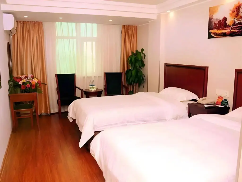 Нинбо: GreenTree Inn Ningbo Dongqianhu Yinxian Mozhi North Road Business Hotel