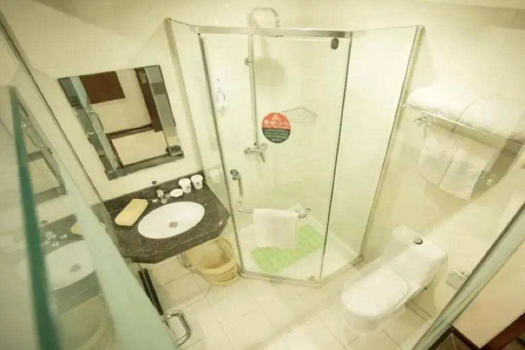 Нинбо: GreenTree Inn Ningbo Dongqianhu Yinxian Mozhi North Road Business Hotel