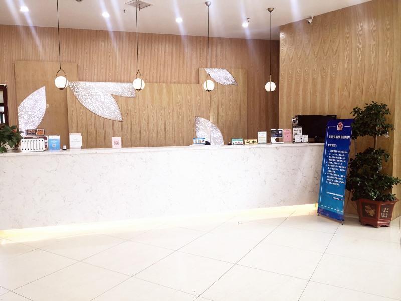 Нинбо: GreenTree Inn Ningbo Dongqianhu Yinxian Mozhi North Road Business Hotel