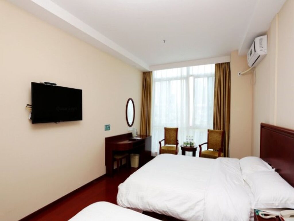 Нанкин: GreenTree Inn JiangSu NanJing South Railway Station South Square Express Hotel