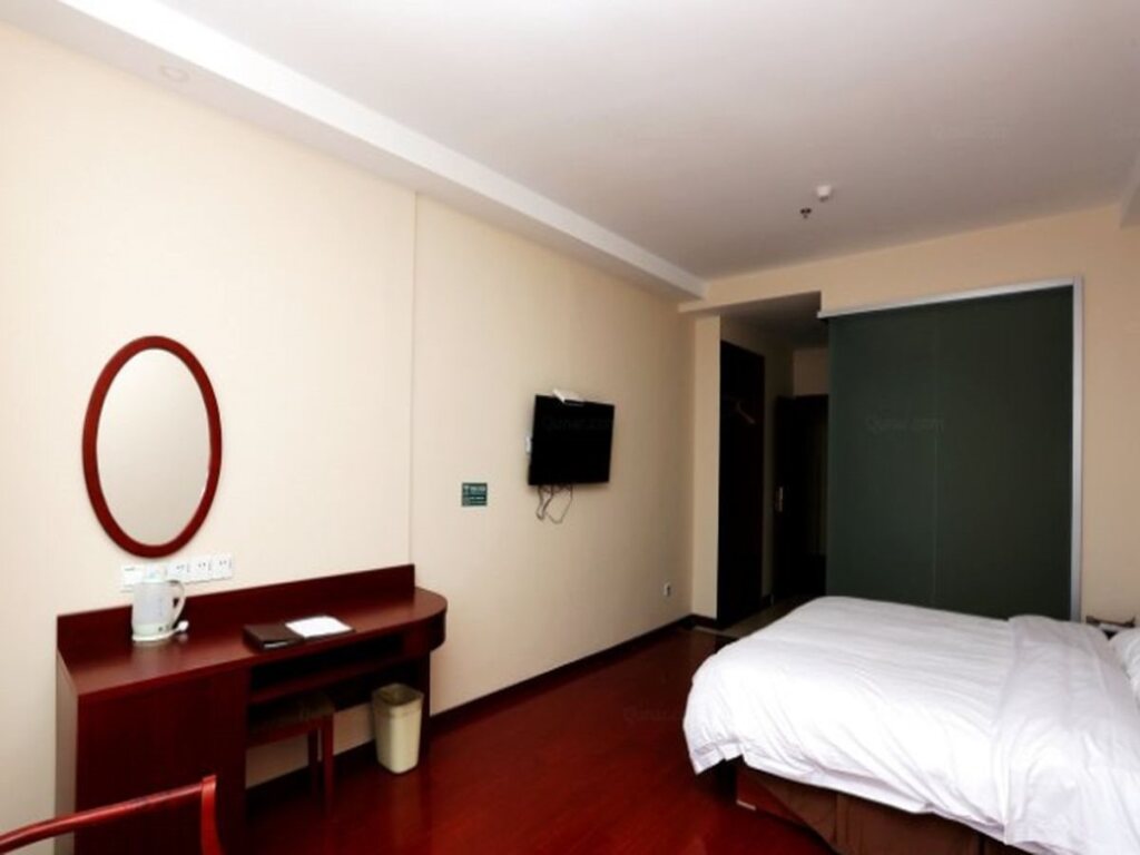 GreenTree Inn JiangSu NanJing South Railway Station South Square Express Hotel — фото 1