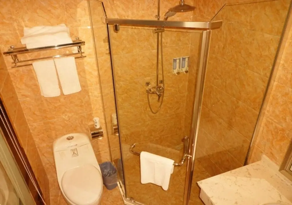Нанкин: GreenTree Alliance NanJing HongYang Square QiaoBei Passenger Station Hotel