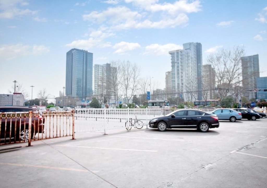 GreenTree Alliance NanJing HongYang Square QiaoBei Passenger Station Hotel — фото 1