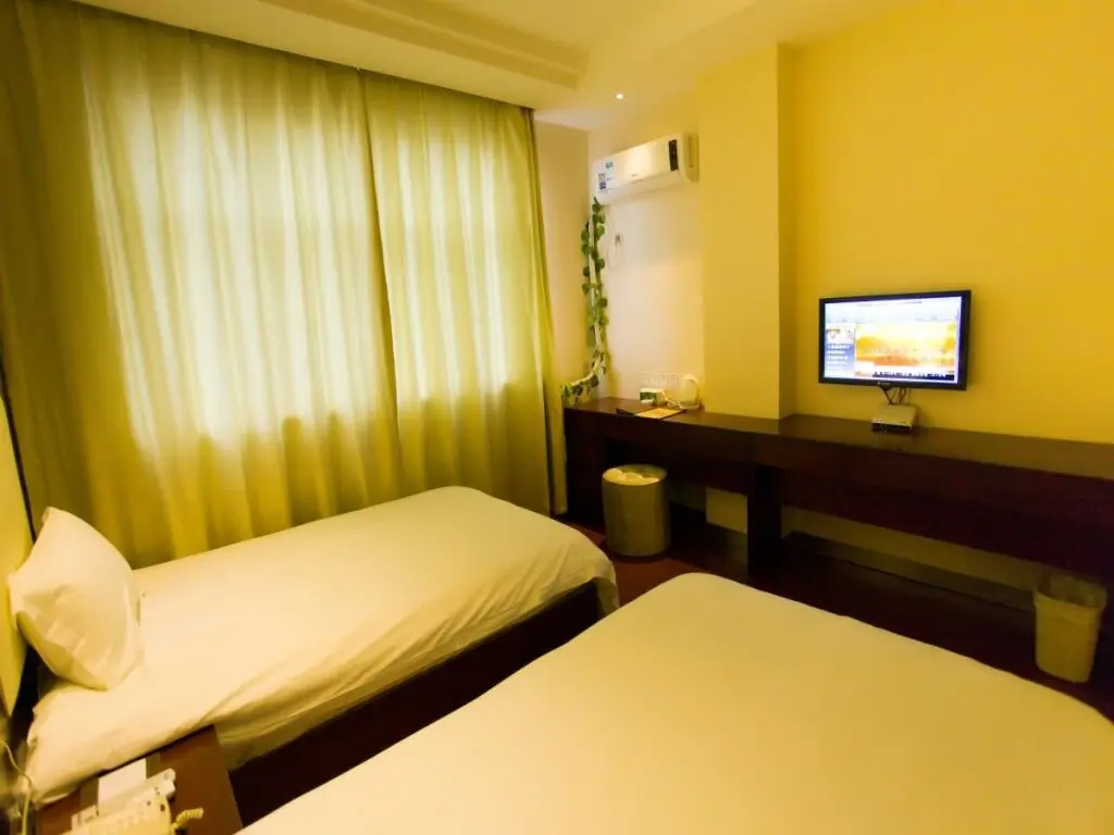 Нанкин: GreenTree Inn Nanjing Railway Station Bus Station Business Hotel