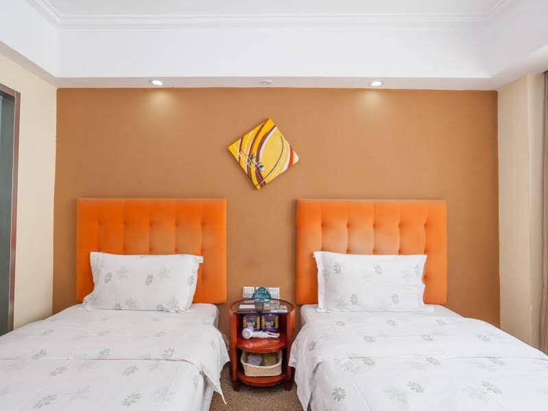 Чэнду: GreenTree Alliance Sichuan Chengdu Wenshuyuan Subway Station Hotel