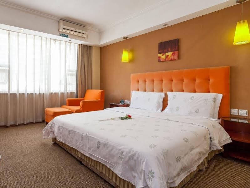 Чэнду: GreenTree Alliance Sichuan Chengdu Wenshuyuan Subway Station Hotel