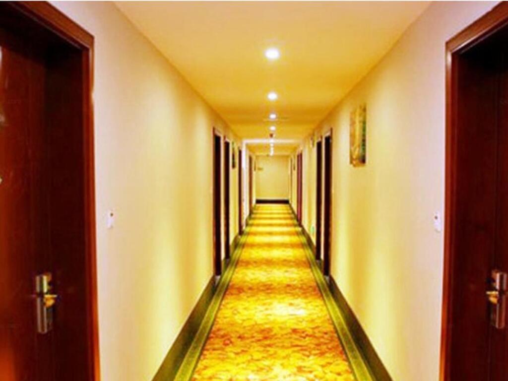 GreenTree Inn Nanjing Tangshan Town Hot Spring Express Hotel — фото 1