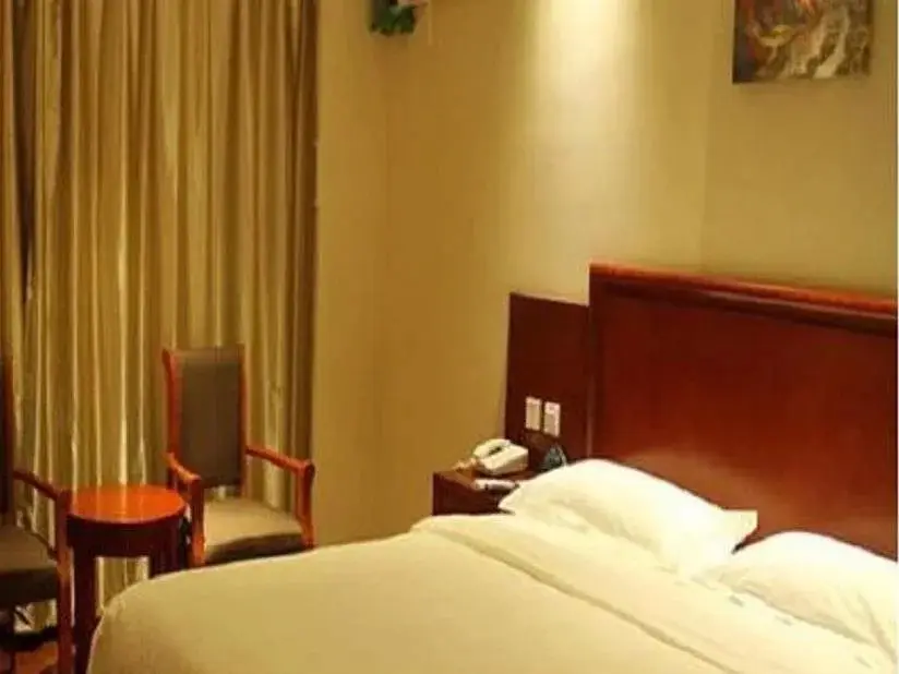 Циньхуандао: Greentree Inn Hebei Qinhuangdao Changli County Minsheng Road Walking Street Express Hotel