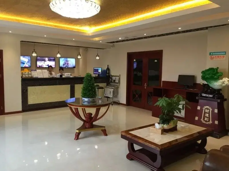 Циньхуандао: Greentree Inn Hebei Qinhuangdao Changli County Minsheng Road Walking Street Express Hotel