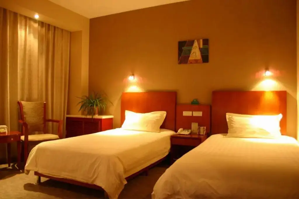 Таншань: GreenTree Inn Hebei Tangshan Leting East Maoyuan Street Third Middle School Business Hotel