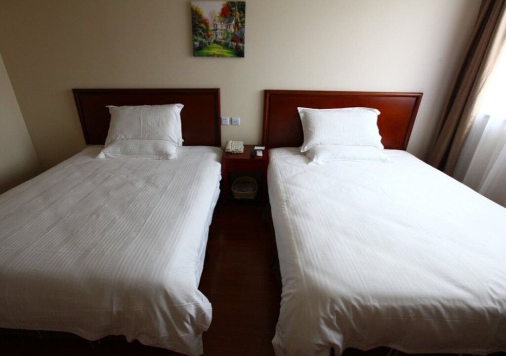 Шанхай: GreenTree Inn Shanghai University of Sport Express Hotel