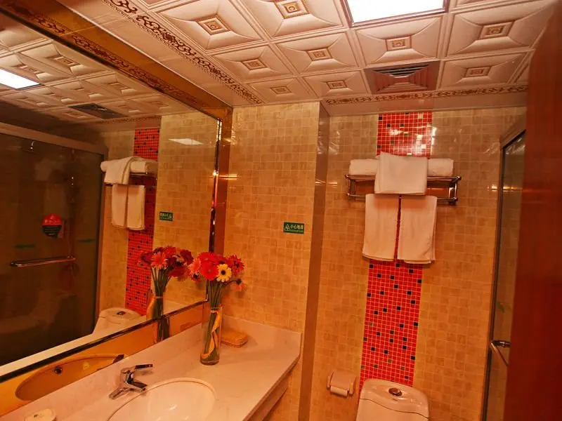 Шанхай: GreenTree Inn Shanghai Zhujing Town Donglin Temple Scenic Spot Jiankang Road Business Hotel