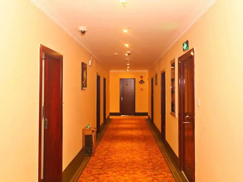 Шанхай: GreenTree Inn Shanghai Zhujing Town Donglin Temple Scenic Spot Jiankang Road Business Hotel