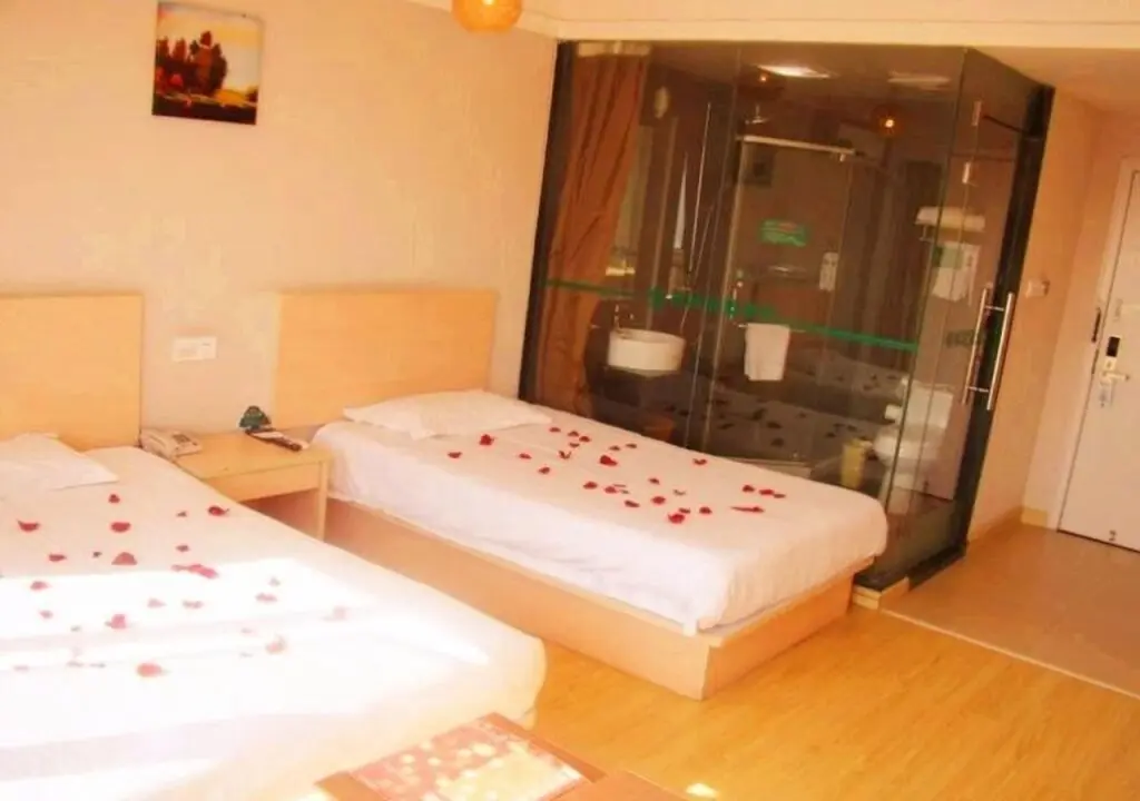 Шанхай: Ji Hotel Shanghai Hongqiao Railway Station Beidi Road