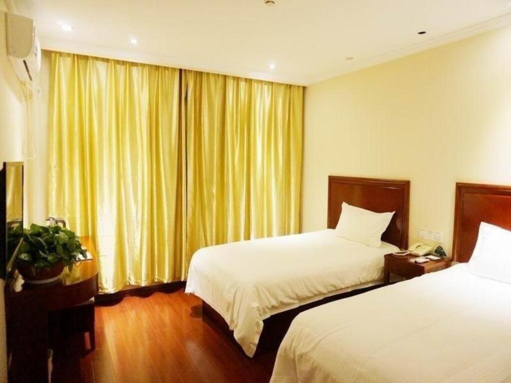 Шанхай: Greentree Inn Shanghai Huangxing Park Subway Station Express Hotel