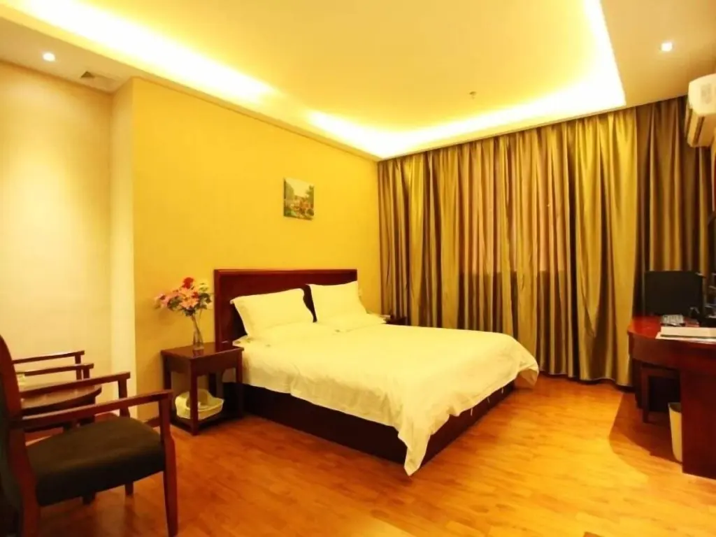 Гуанчжоу: GreenTree Inn Guangzhou Panyu Bus Station Business Hotel